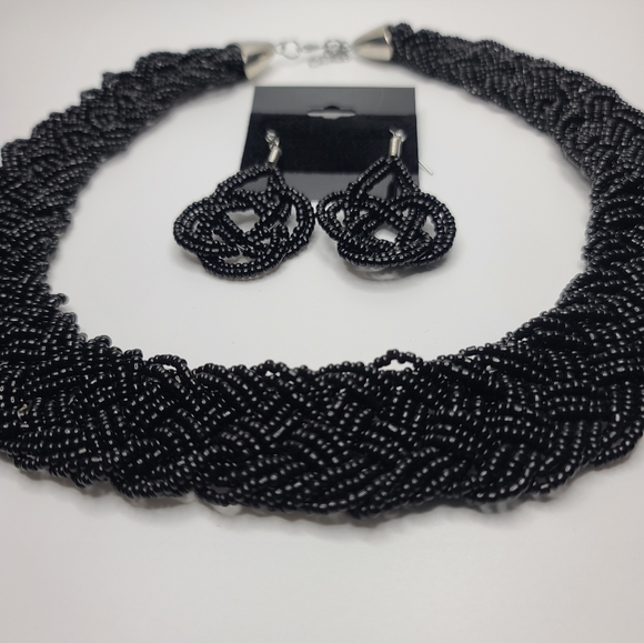 Hand Crafted French Braided Beaded Necklace&Earrings set by Cactus Flower - Picture 5 of 8